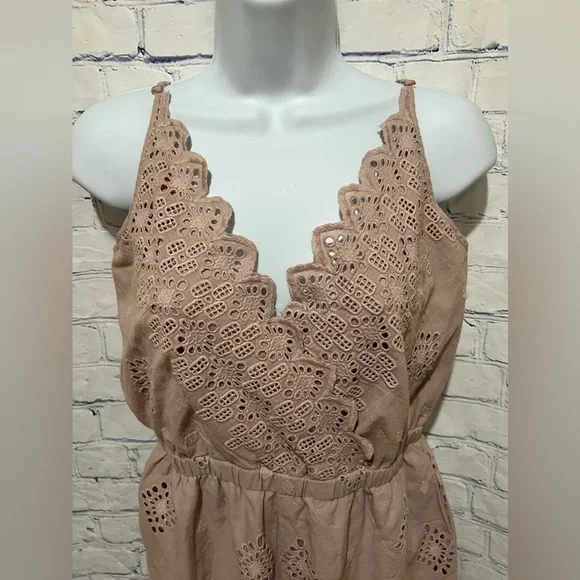 Listicle Eyelet Romper With Adjustable Straps And Pockets Size Medium - Picture 2 of 6